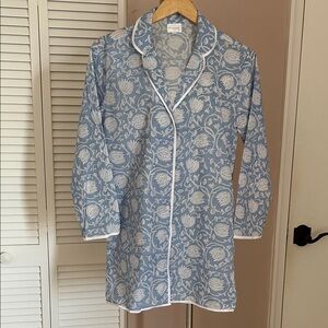 Darling Pajama top cotton floral tulip size M